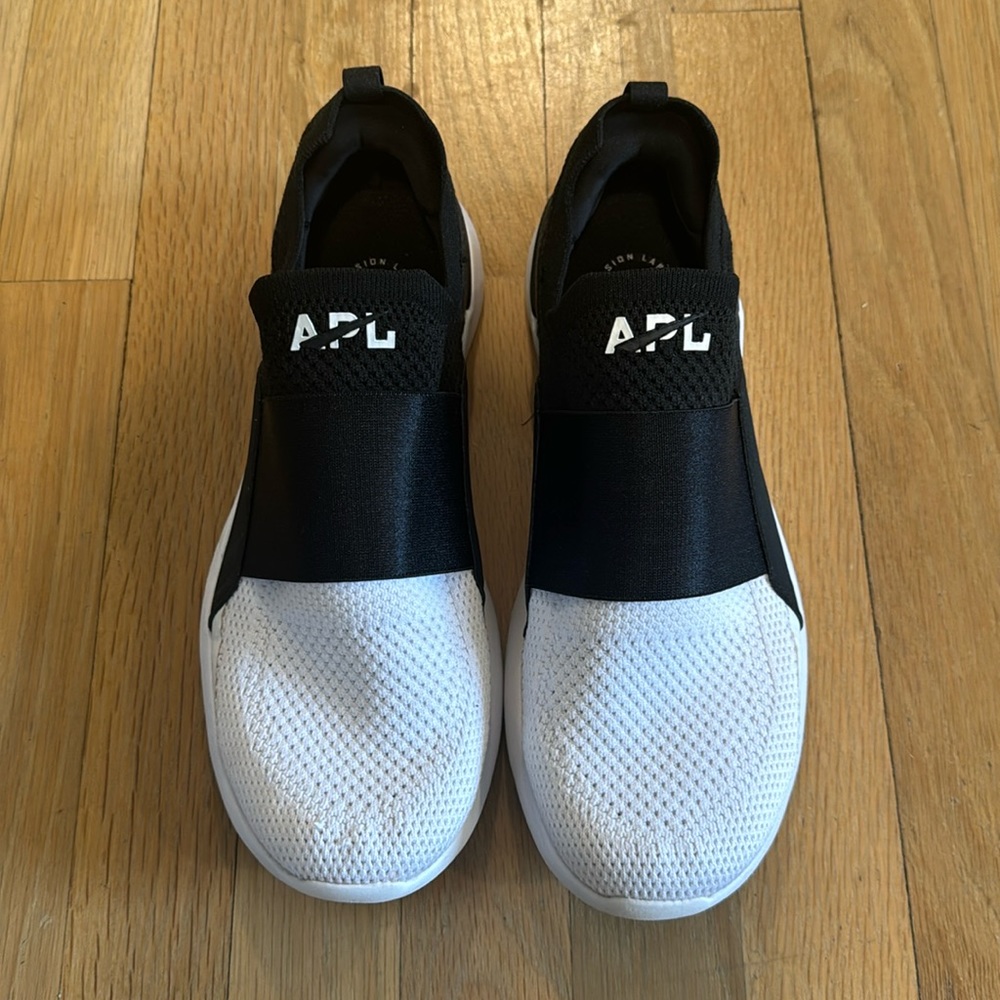 APL techloom bliss shoe